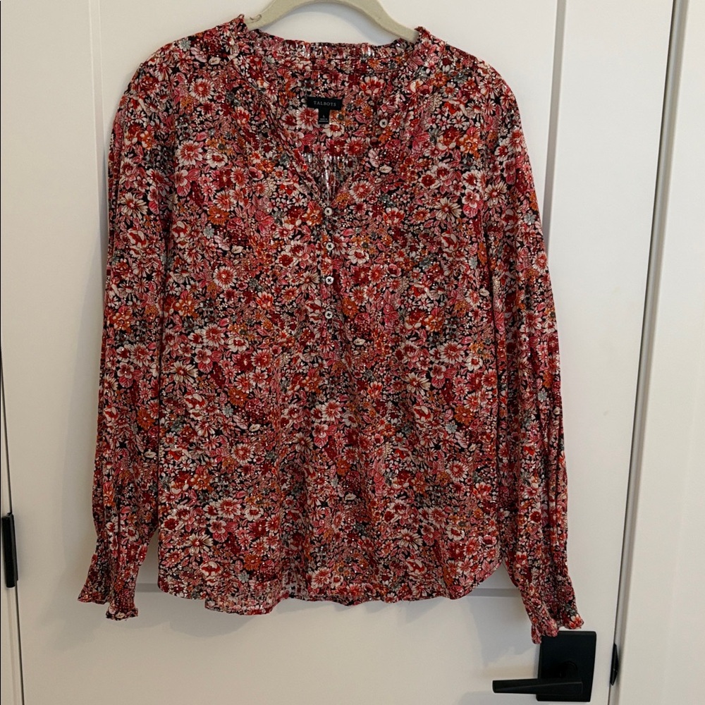 Talbots size L long-sleeved pullover blouse